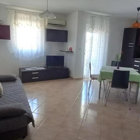 Apartments Buzleta II ฟาชานา ภายนอก รูปภาพ